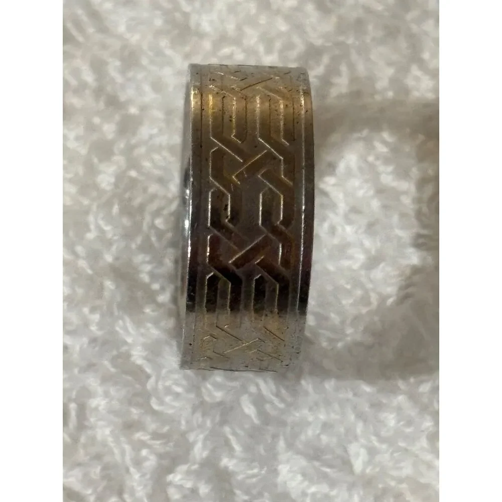 Men's Stainless Steel Ring Size 10.5 Geometric Engraved Band Silver Tone (Used)